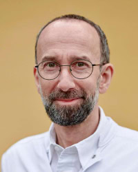 Portræt af Sándor Beniczky, professor 2025